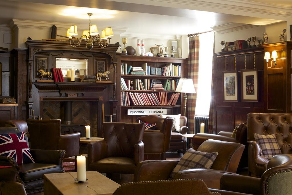 The Crown Hotel Blandford Forum Εξωτερικό φωτογραφία